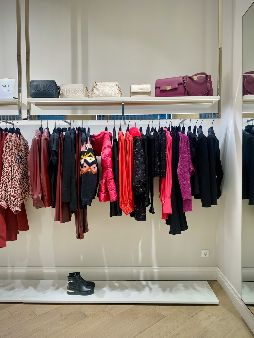 italian luxury fashion